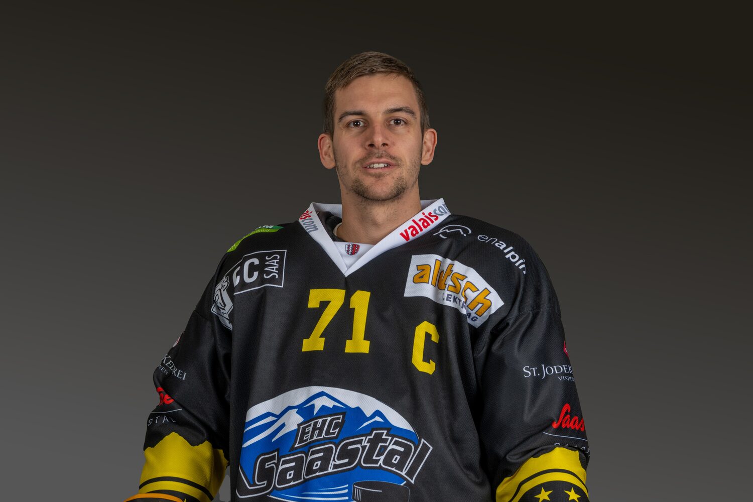SASCHA ZEITER